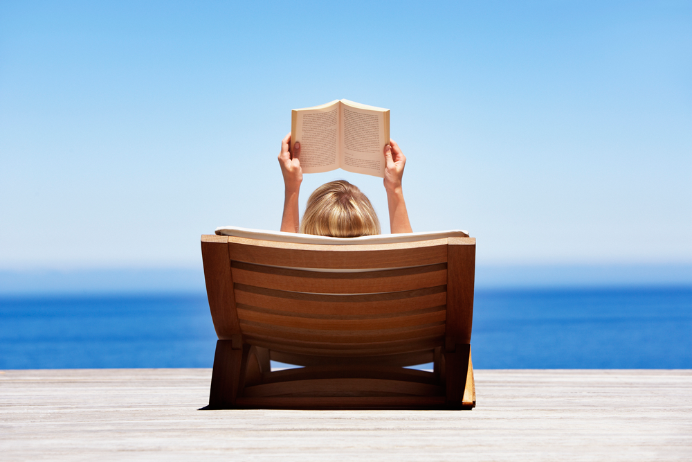 b2b-marketing-books-for-your-summer-reading-list.png
